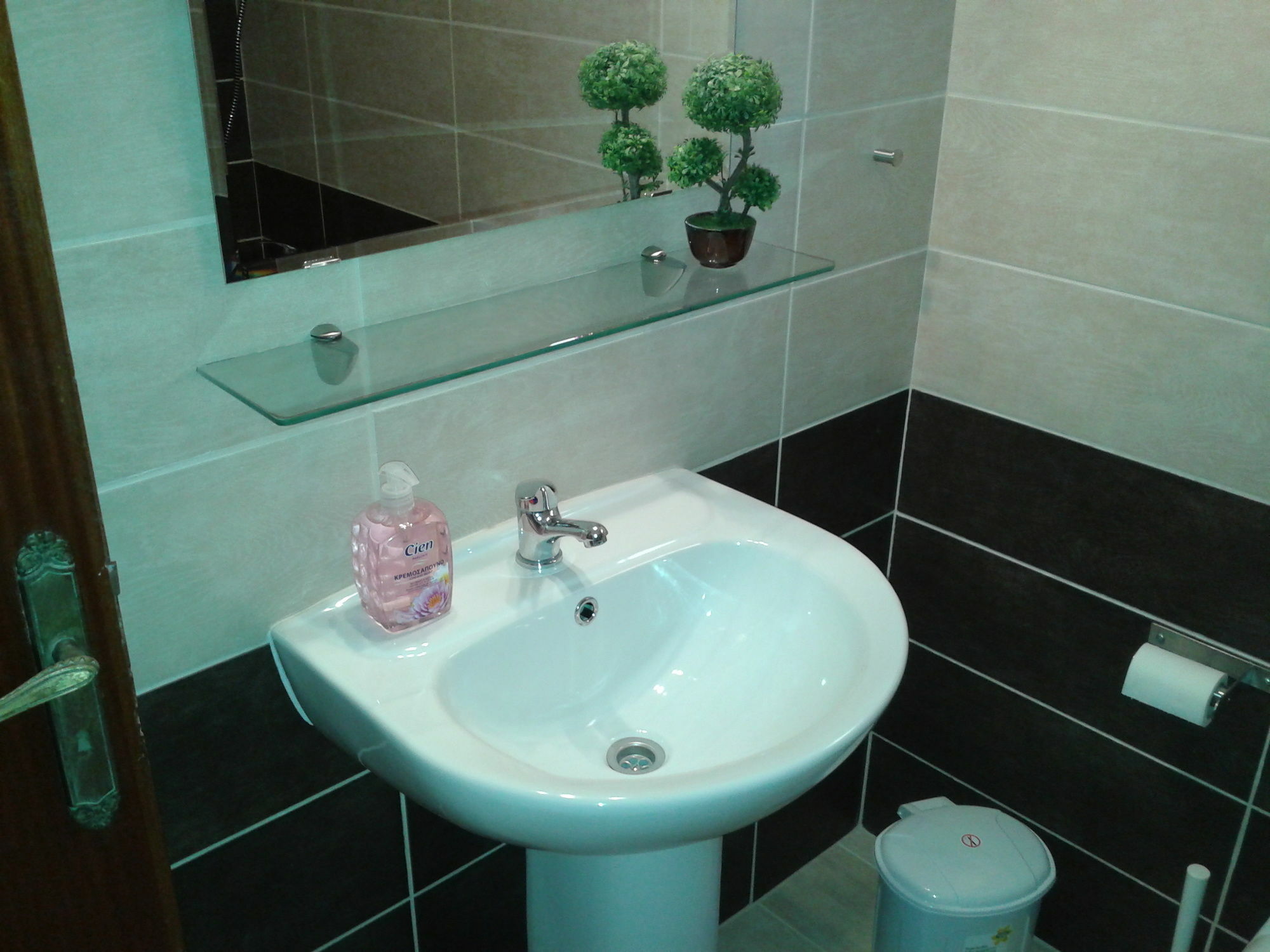 Elenapa Holiday Apartments Ayia Napa Exteriör bild